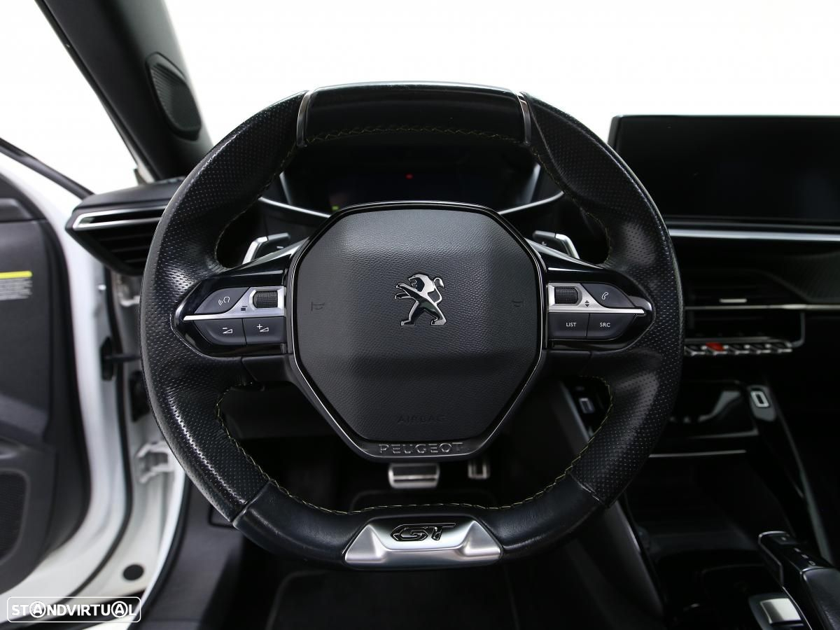 Peugeot 2008 1.5 BlueHDi GT EAT8 - 23