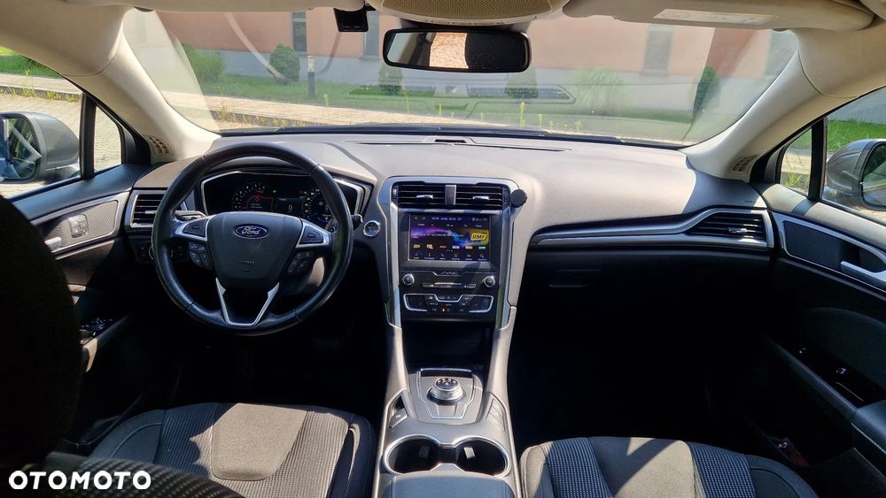 Ford Mondeo 2.0 EcoBlue Titanium - 34