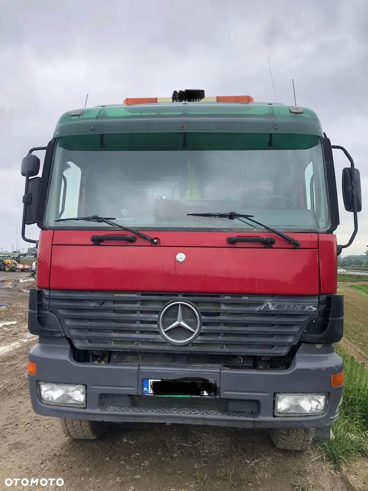 Mercedes-Benz 3343 - 1