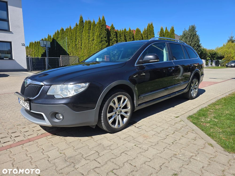 Skoda Superb 2.0 TDI Ambition Outdoor DSG - 1