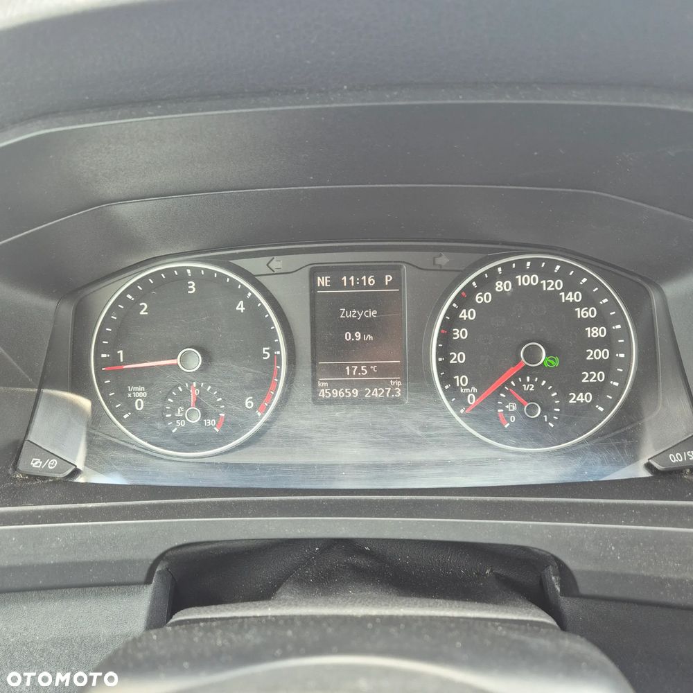 Volkswagen Caravelle 2.0 TDI L2 Trendline 4Motion DSG - 8
