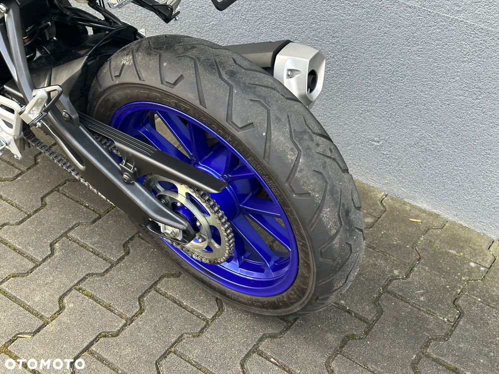 Yamaha MT - 22