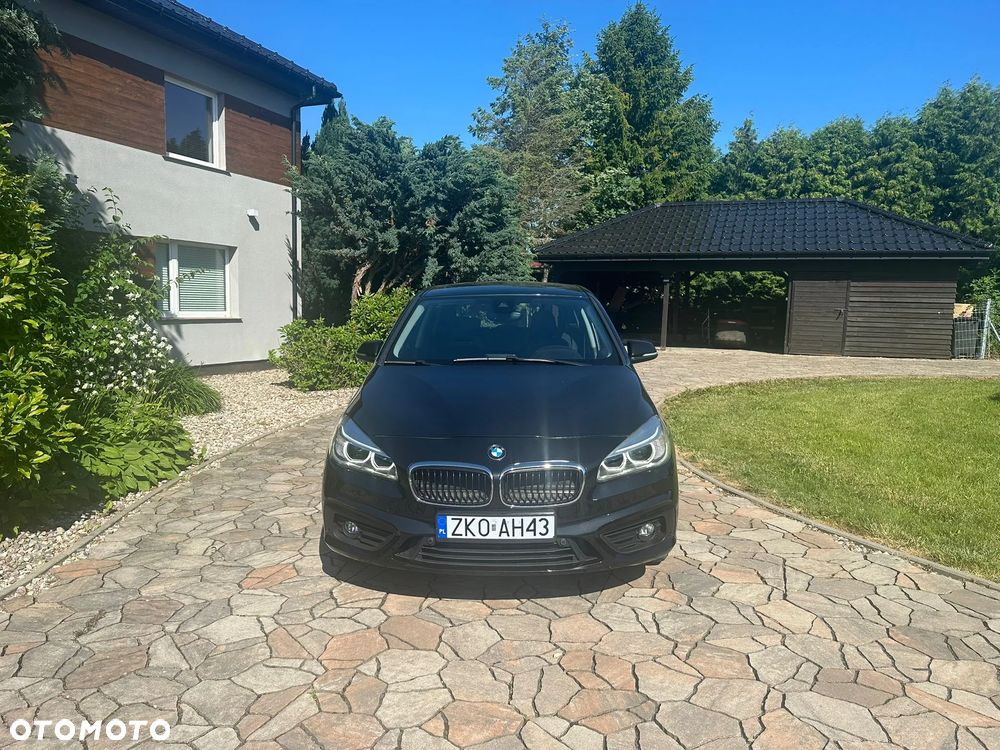 BMW Seria 2 218d - 7