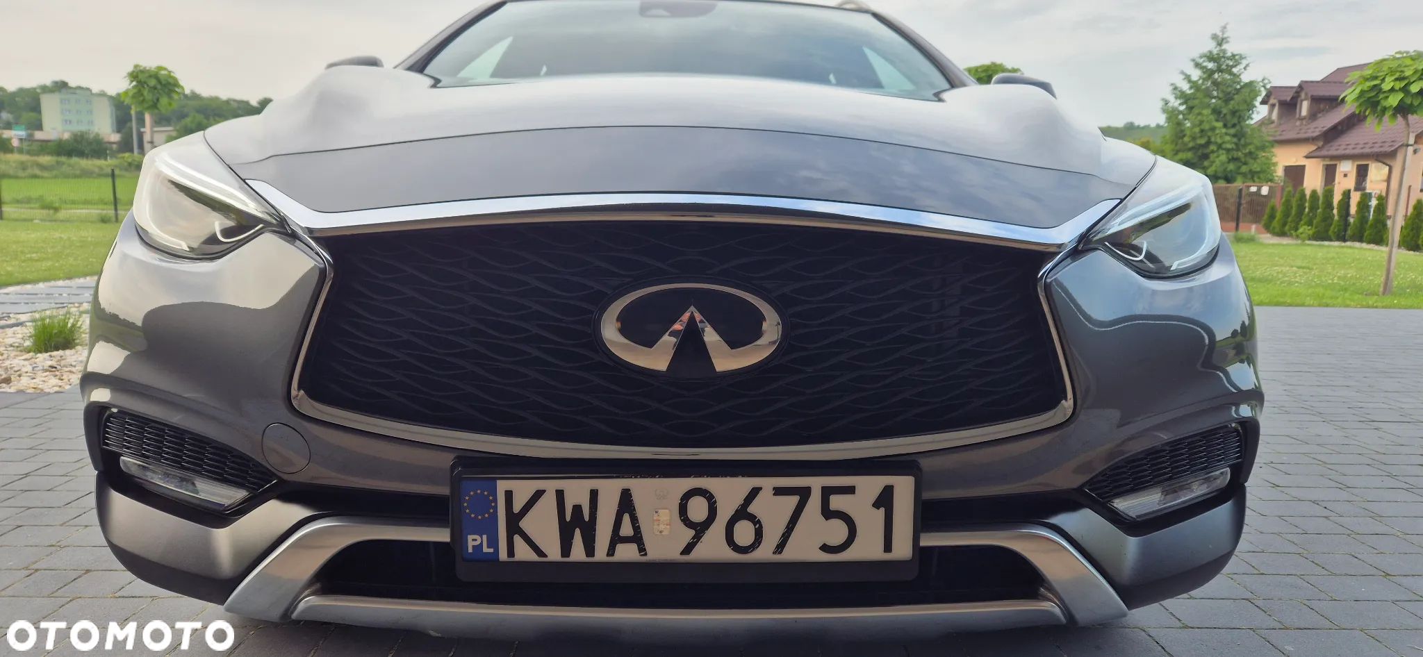 Infiniti Q30 2.2d Luxe AWD 7DCT - 23
