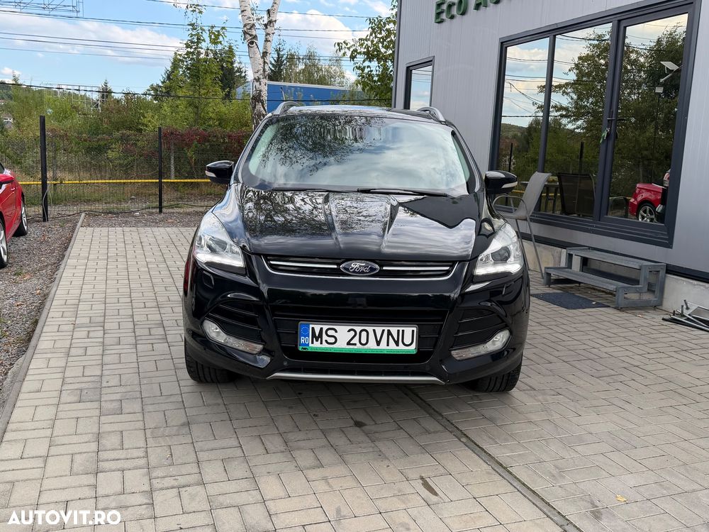 Ford Kuga 2.0 TDCi 4x4 Aut. Titanium - 10