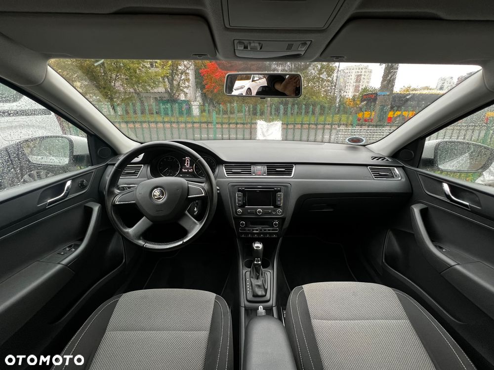 Skoda RAPID Spb 1.4 TSI Ambition Max DSG - 17