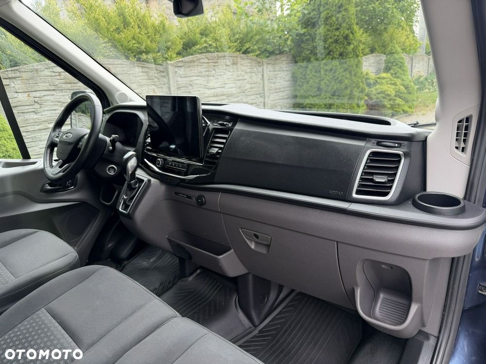 Ford Transit - 24