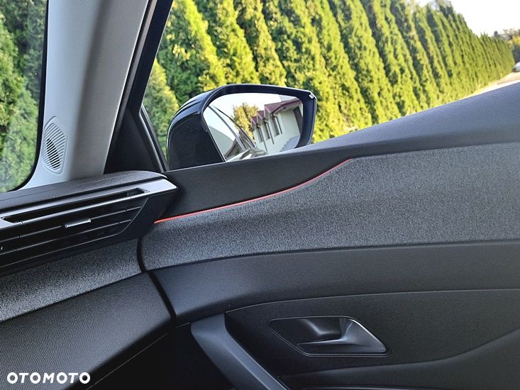 Peugeot 308 BlueHDi 130 Stop & Start Allure Pack - 17