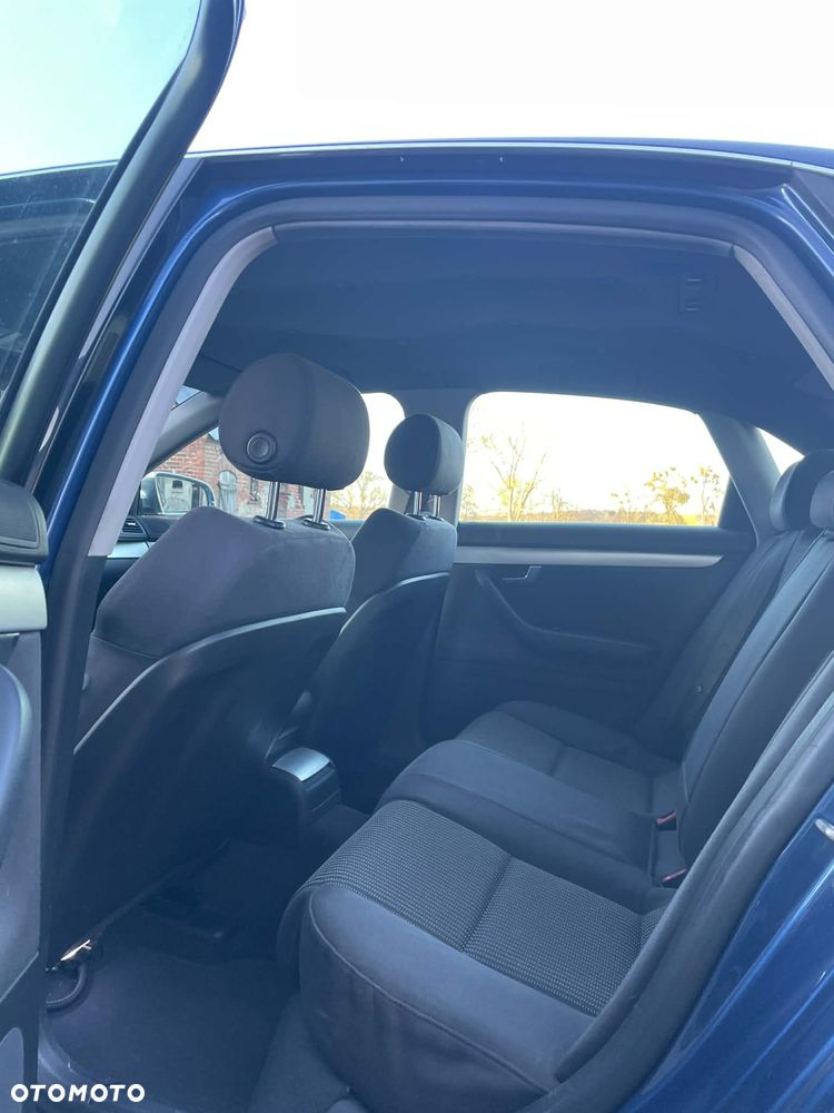 Audi A4 Limousine 2.0T FSI Quattro - 11