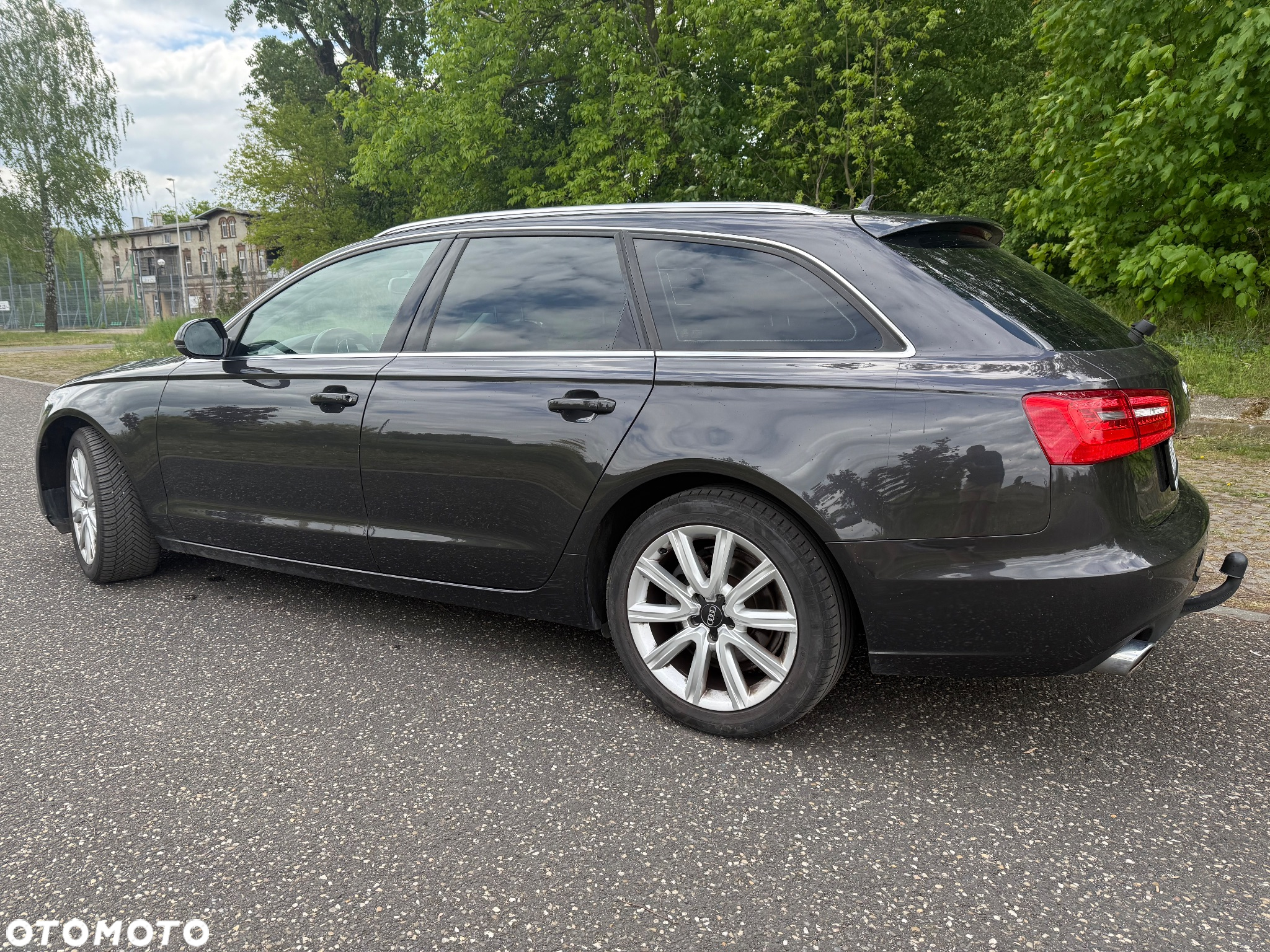 Audi A6 Avant 2.0 TDI Ultra DPF S tronic - 13