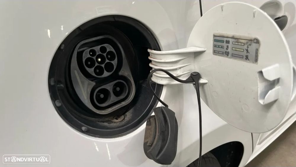 VW e-Up! Confort - 12