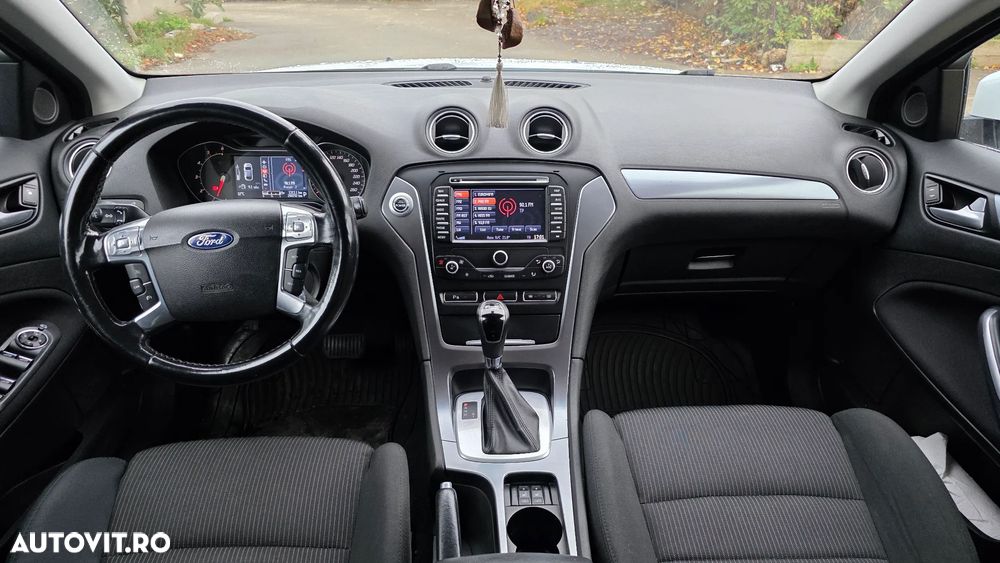 Ford Mondeo - 13