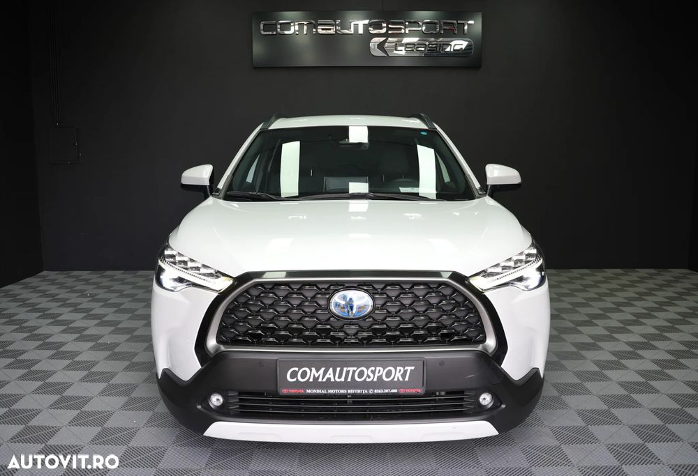 Toyota Corolla Cross - 2