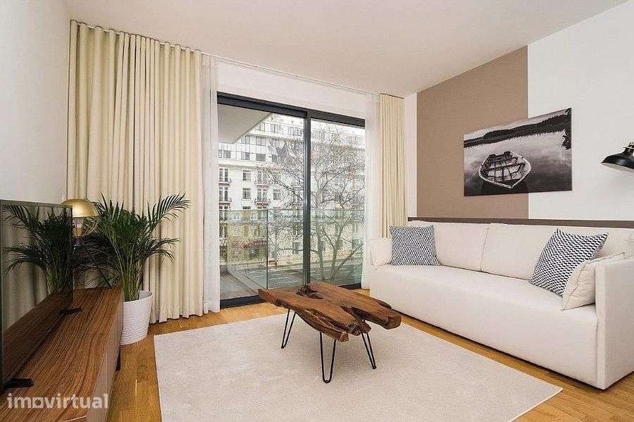 Apartamento T2 com vista, Avenidas Novas, Lisboa - Grande imagem: 2/17