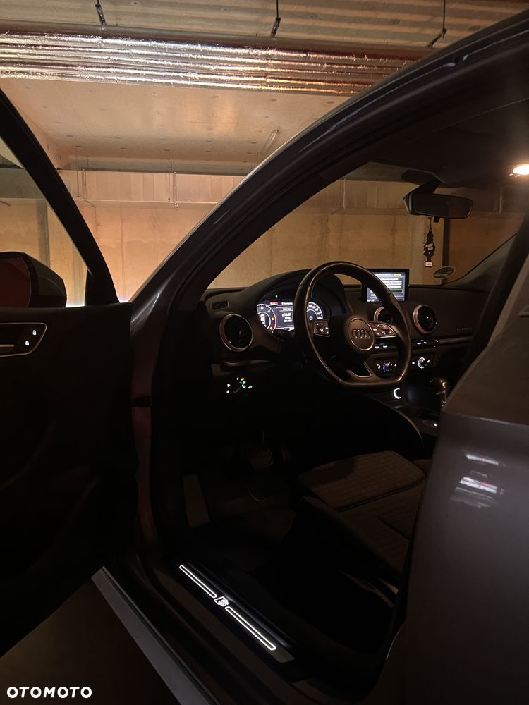 Audi A3 Limousine ver-2-0-tdi-clean-diesel-quattro-s-tronic-s-line-sportpaket - 16