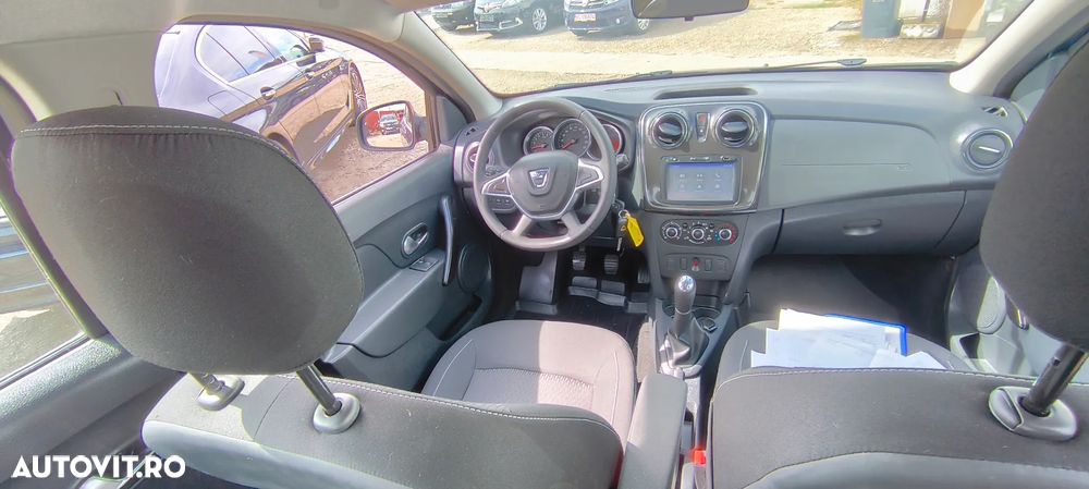 Dacia Sandero TCe 90 Laureate - 12