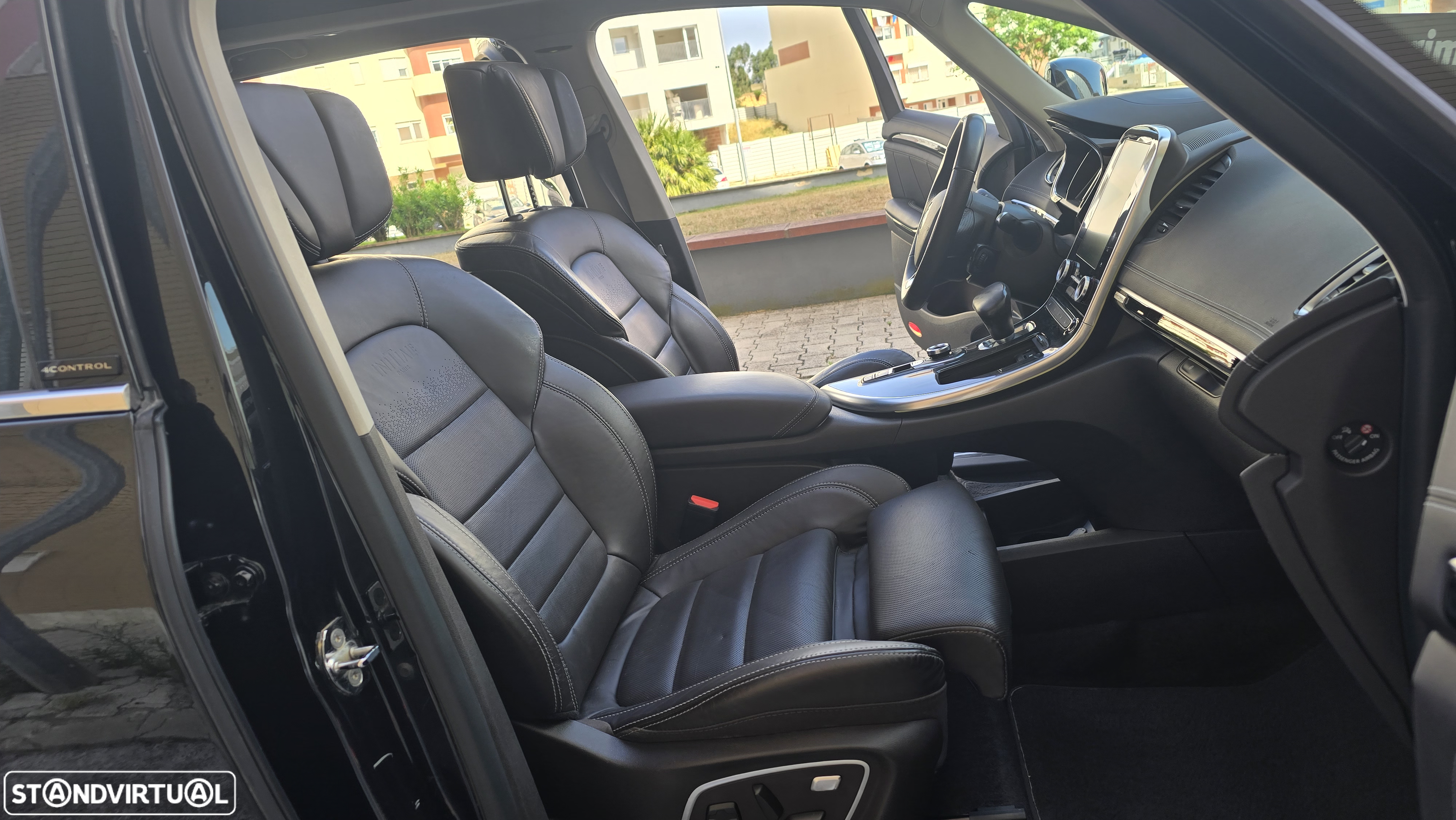 Renault Espace 1.6 dCi Initiale Paris EDC - 29