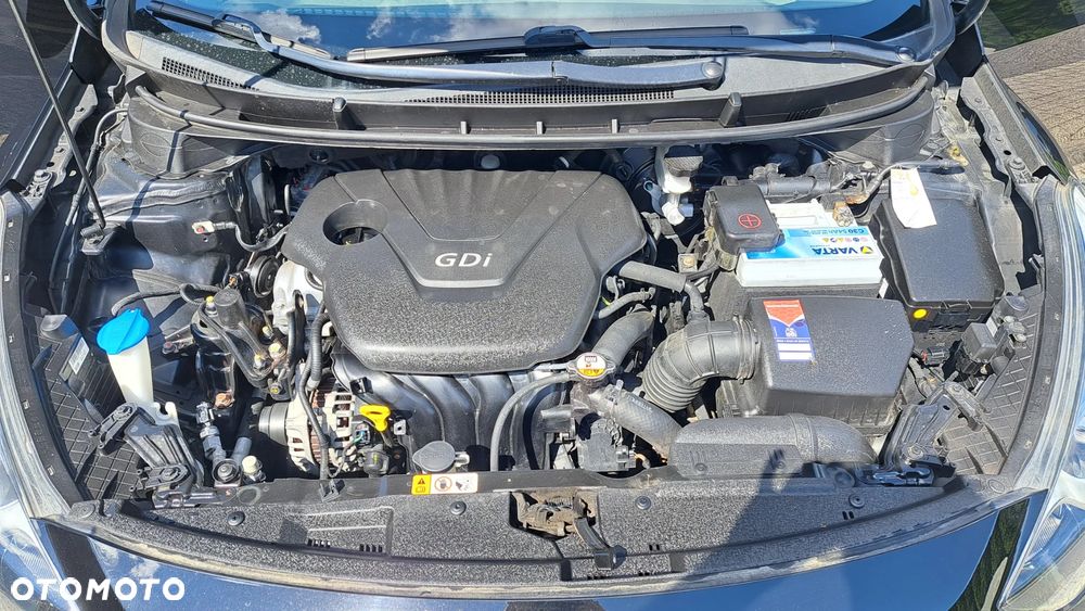 Hyundai i30 1.6 Comfort - 22