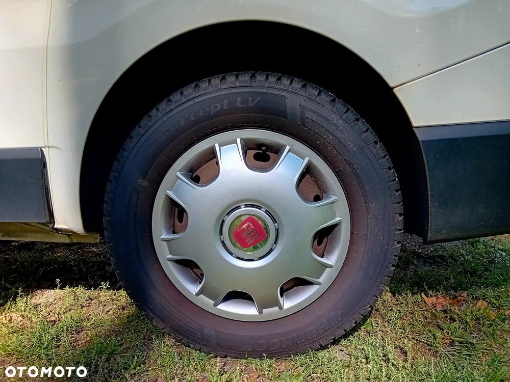 Renault TRAFIC / TALENTO - 16