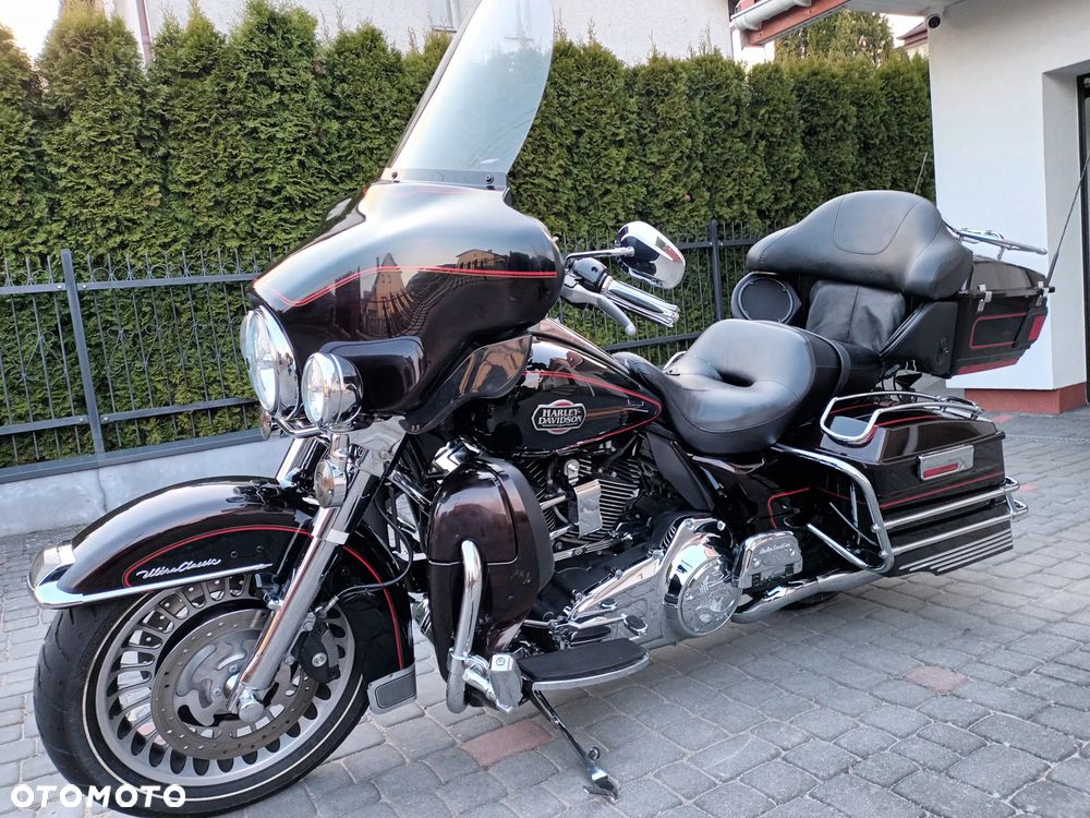Harley-Davidson FLHTCU Ultra - 12