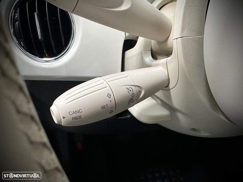 Fiat 500 1.0 Hybrid Lounge - 28