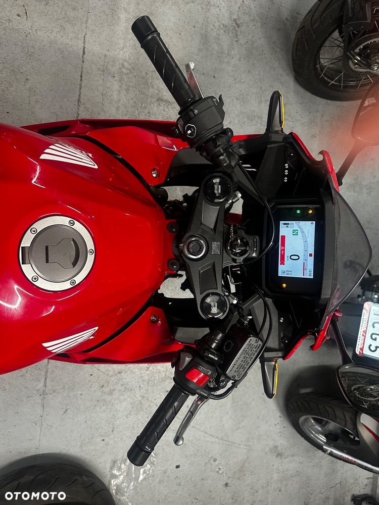 Honda CBR - 6