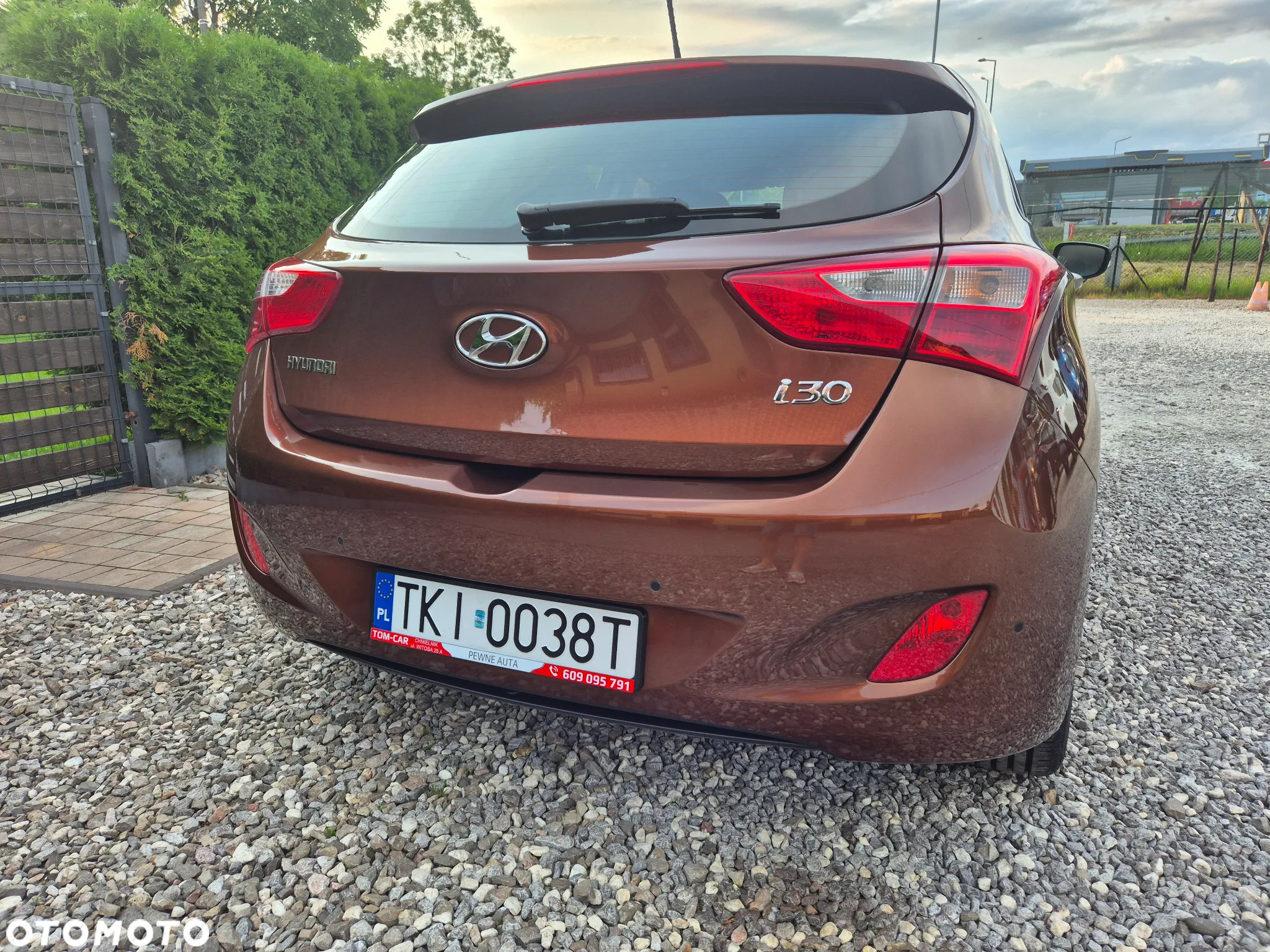Hyundai i30 1.4 Intro Edition - 24