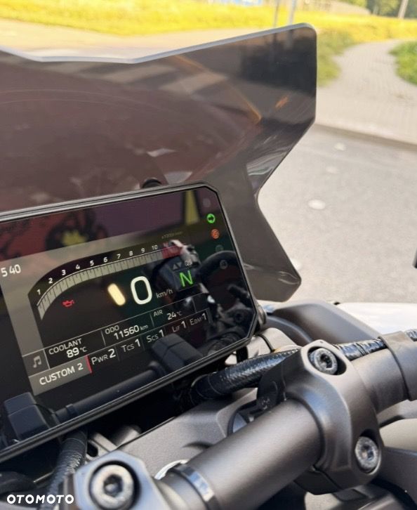Yamaha MT - 12