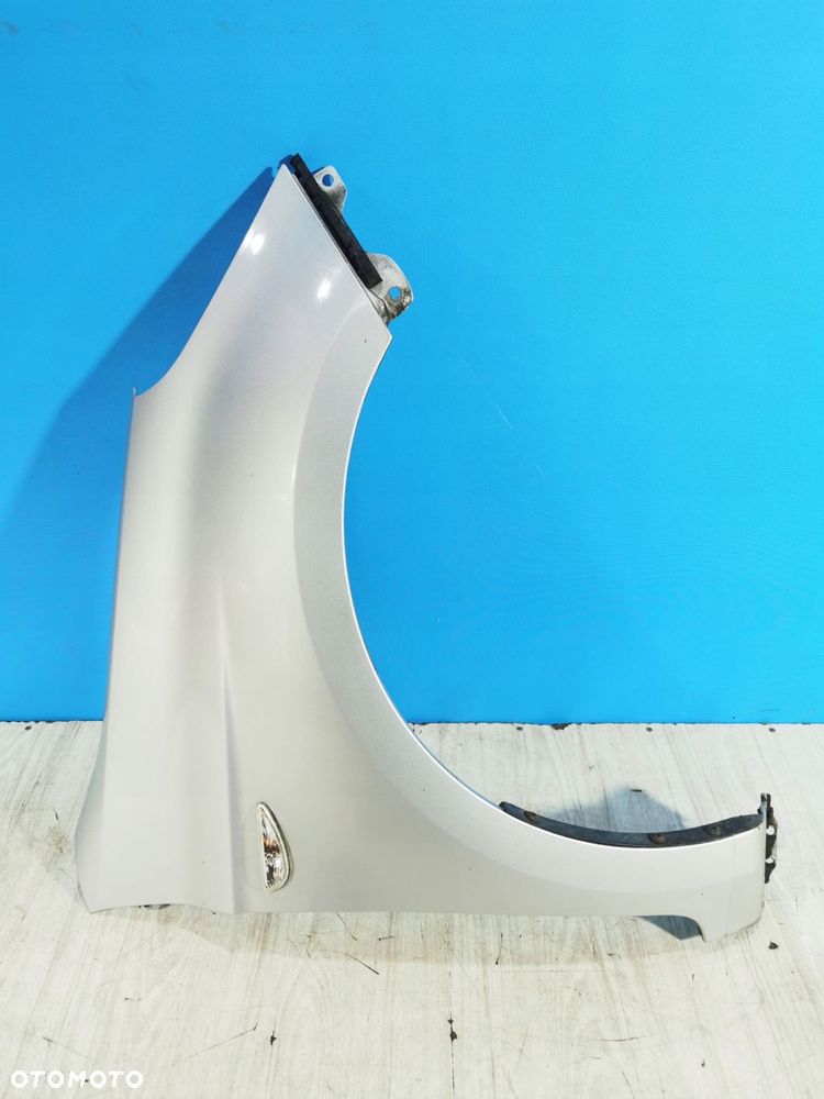 hyundai i20 i 20 pb błotnik przód przedni prawy ślizg fg - 1