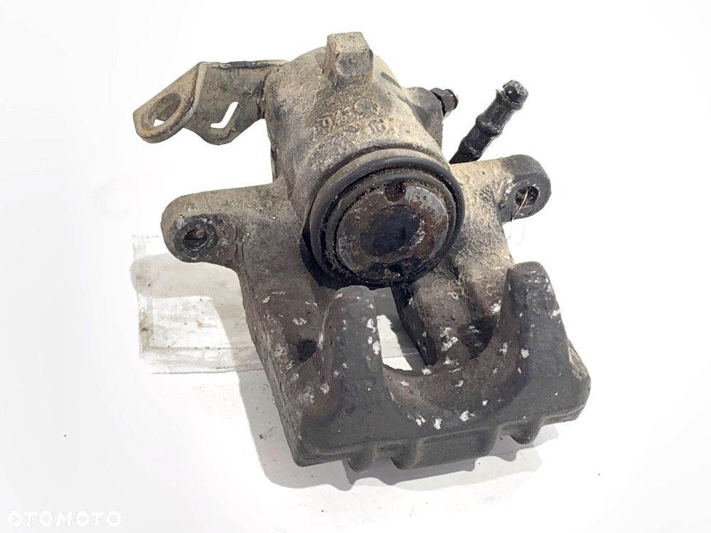 ZACISK LEWY TYŁ  VW GOLF IV (1J1) 1997 - 2008 1.9 TDI 66 kW [90 KM] olej napędowy 1997 - 2004 - 4