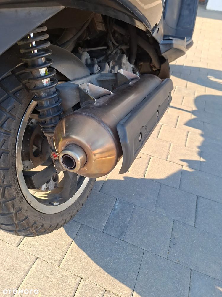 Peugeot Satelis - 19