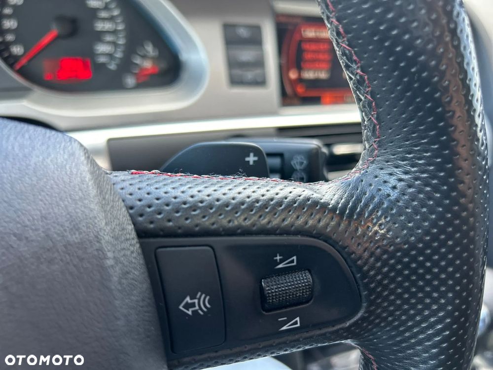 Audi A6 Avant 3.0 TDI DPF quattro tiptronic - 29