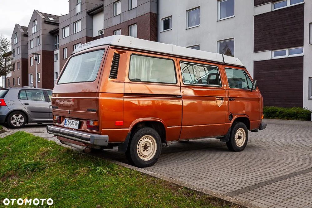 Volkswagen Transporter - 14