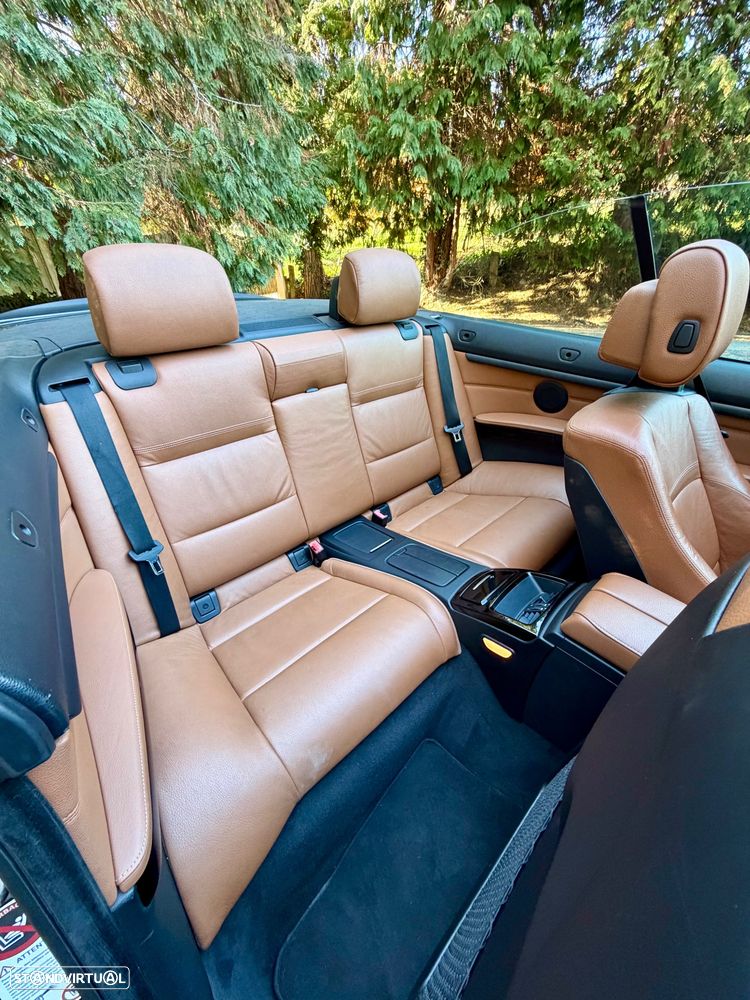 BMW 320 d M Sport Edition - 29