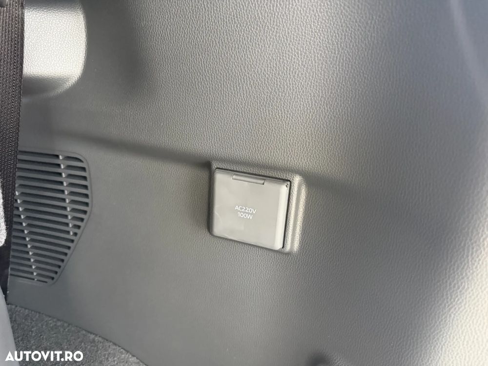 Toyota Land Cruiser 250 2.8l D-4D 204 CP MHEV A/T 7 locuri Executive - 8