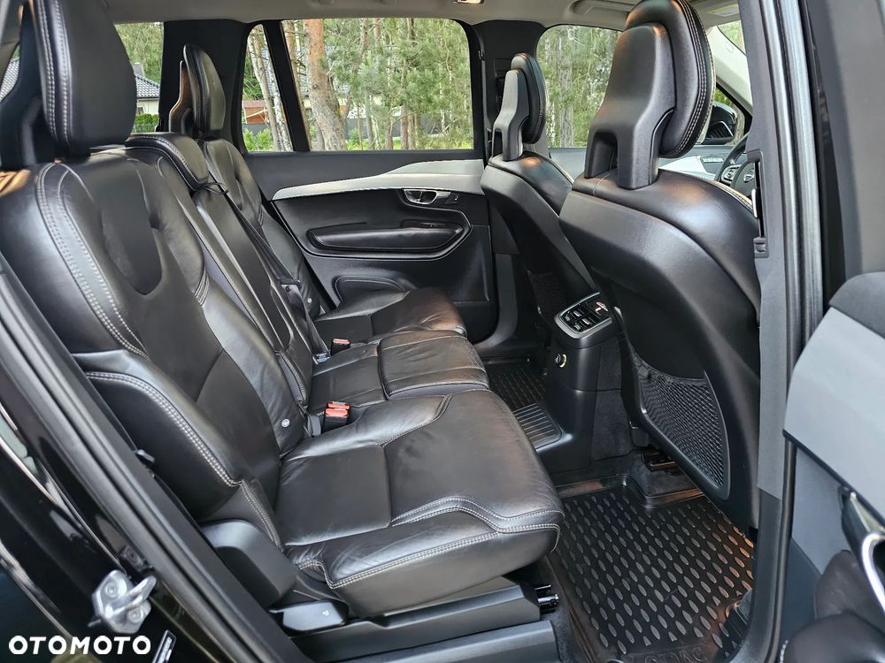 Volvo XC 90 T8 AWD Ultra Bright - 27