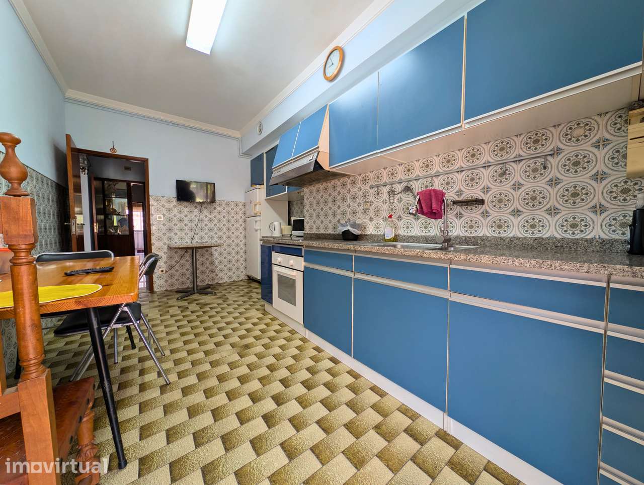 Apartamento T3 com varanda e garagem em Darque - Grande imagem: 5/21