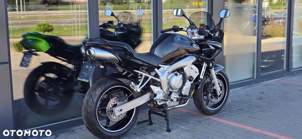 Yamaha FZ6 - 5