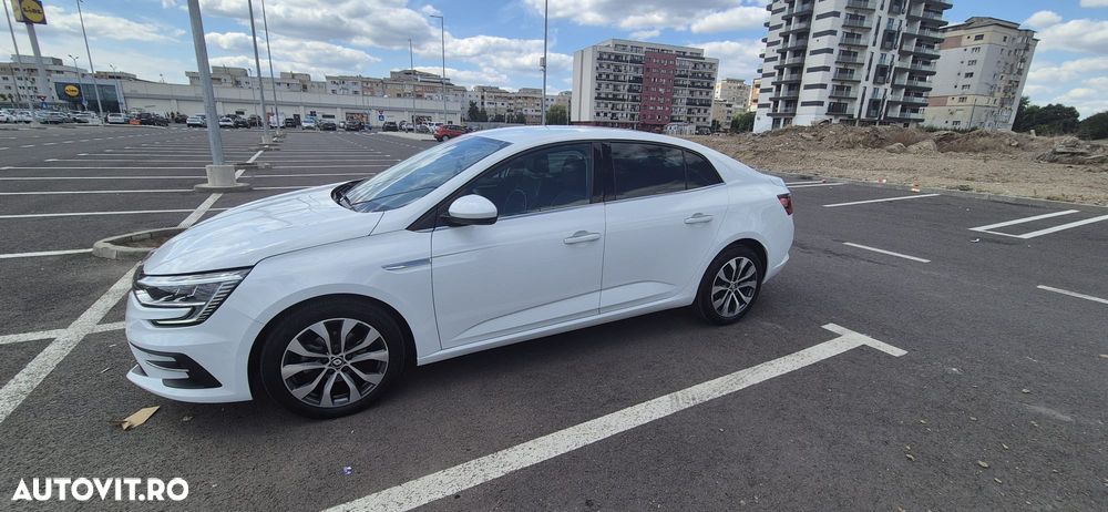 Renault Megane TCe 140 GPF Techno - 2