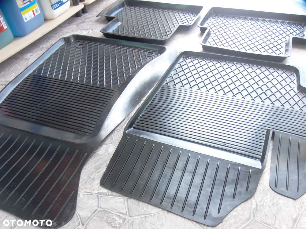 Dywaniki Gumowe SUZUKI Swift Alto Vitara Grand Ignis SX-4 Liana - 6