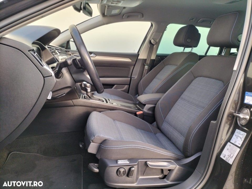 Volkswagen Passat - 13