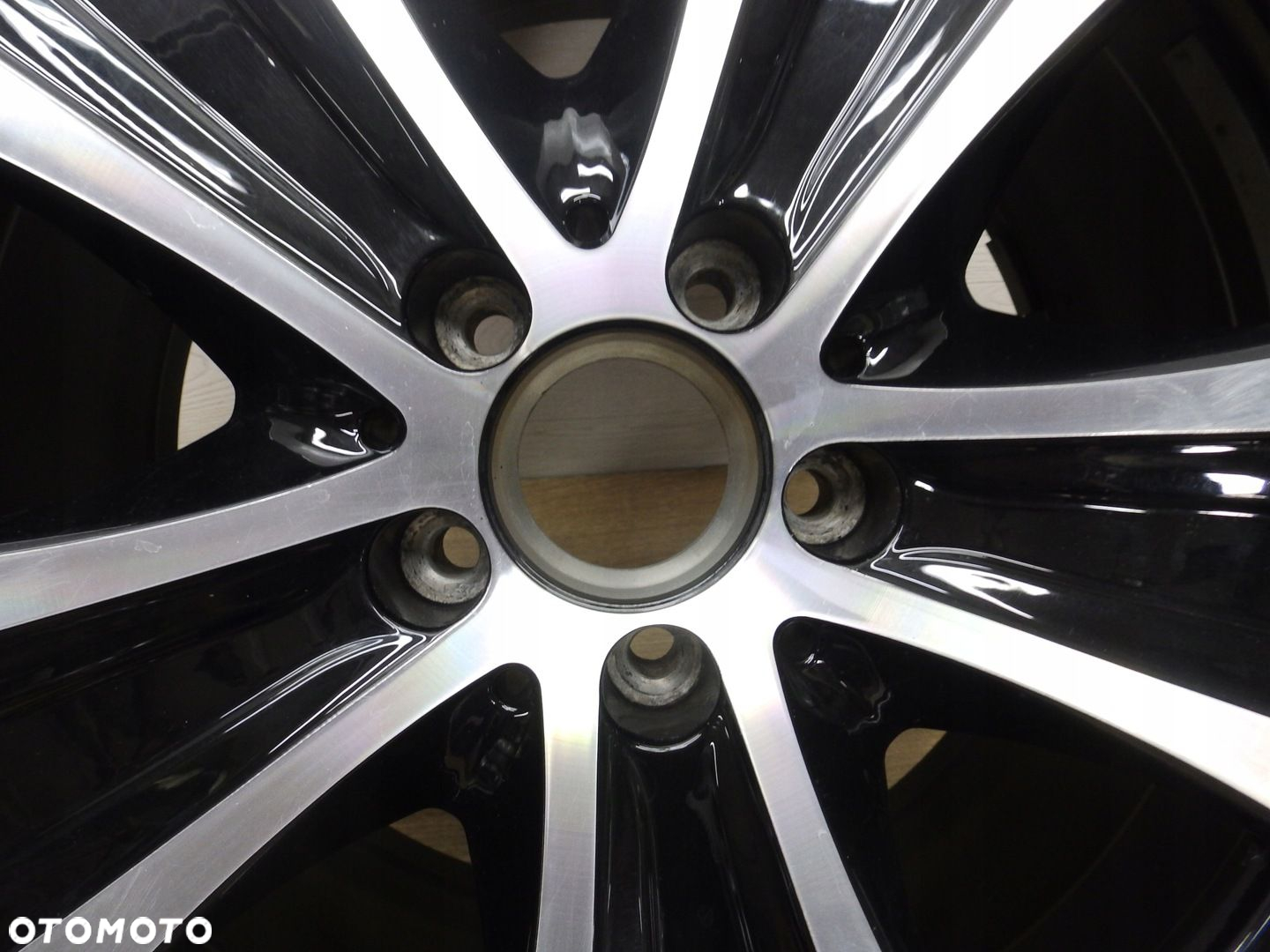 Felga Mercedes E-Klasa A213 9Jx18H2-N Et52.5 5x112 - 2