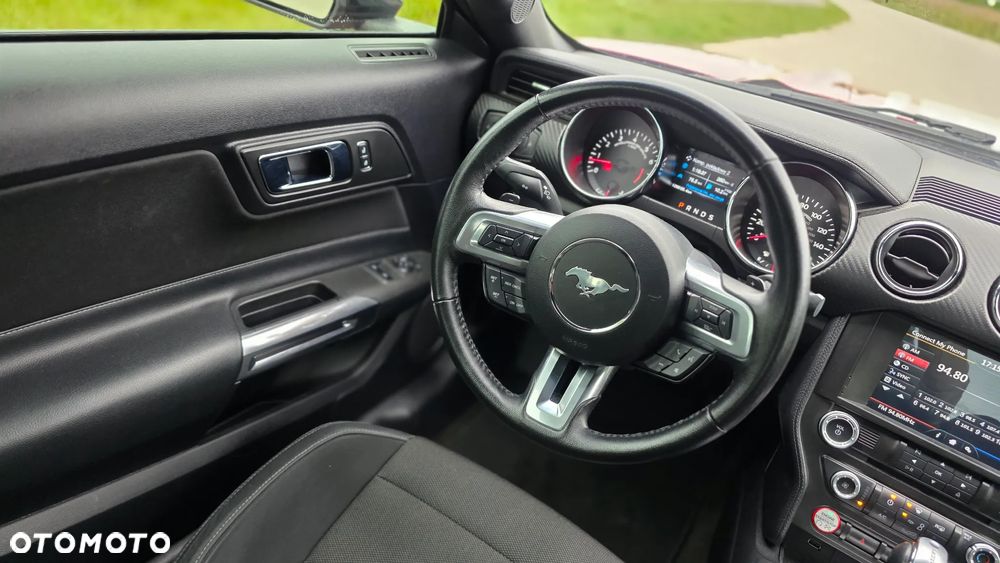 Ford Mustang 3.7 V6 Premium - 17
