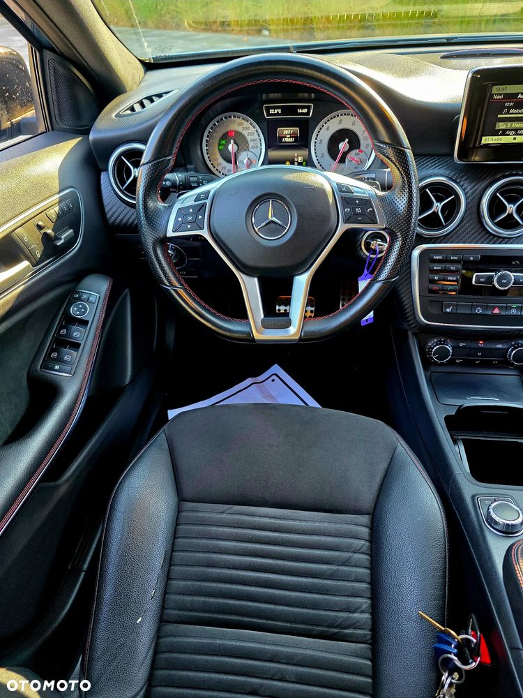 Mercedes-Benz Klasa A 180 (BlueEFFICIENCY) 7G-DCT AMG Sport - 25