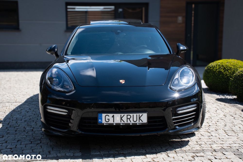 Porsche Panamera GTS - 16