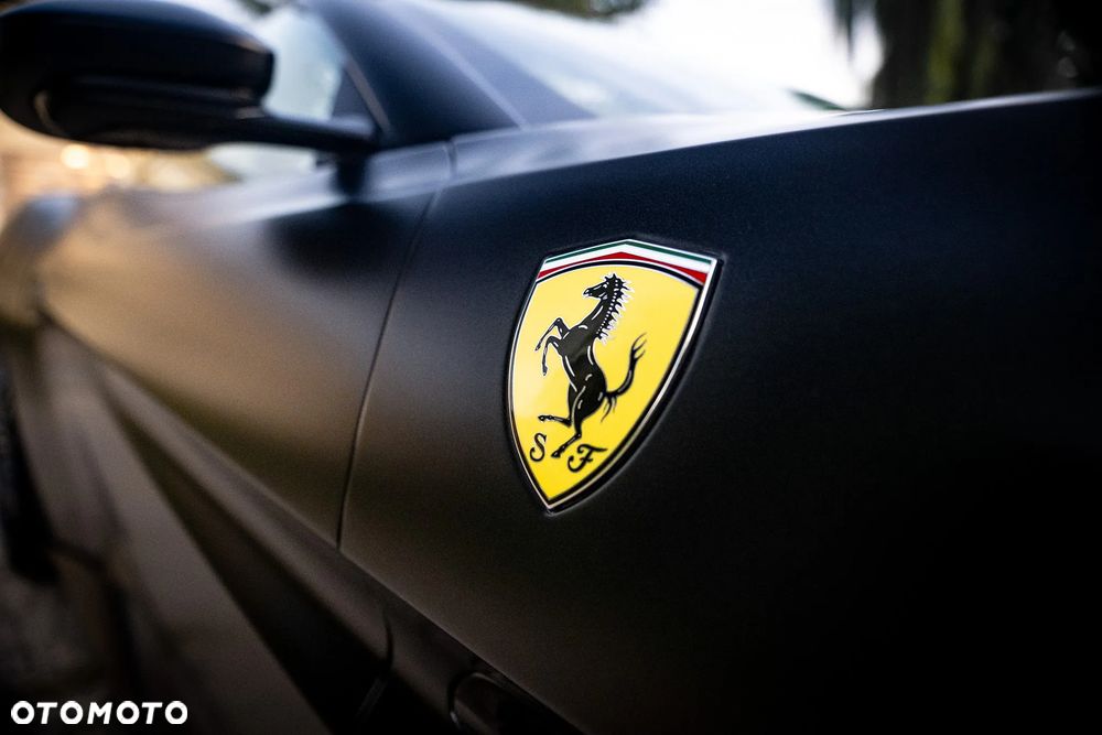 Ferrari Portofino - 30