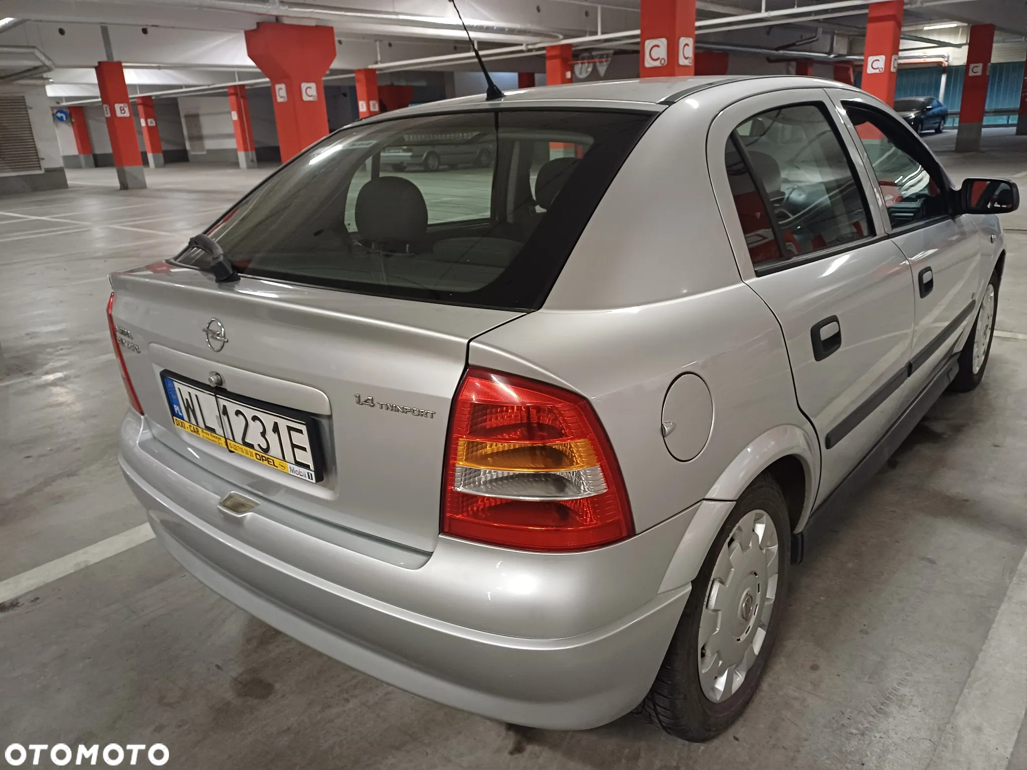 Opel Astra - 17