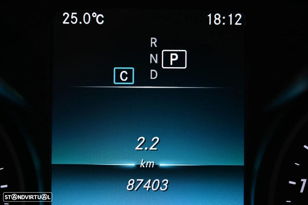 Mercedes-Benz C 300 de AMG Line - 21