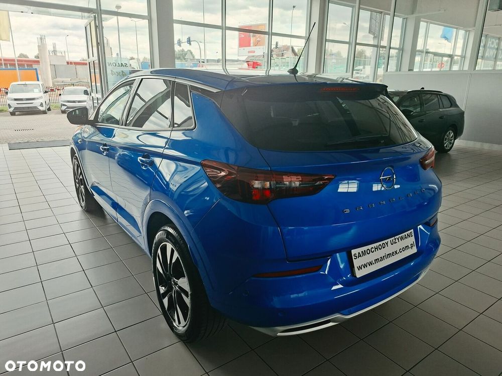Opel Grandland 1.2 T Business Elegance S&S - 10