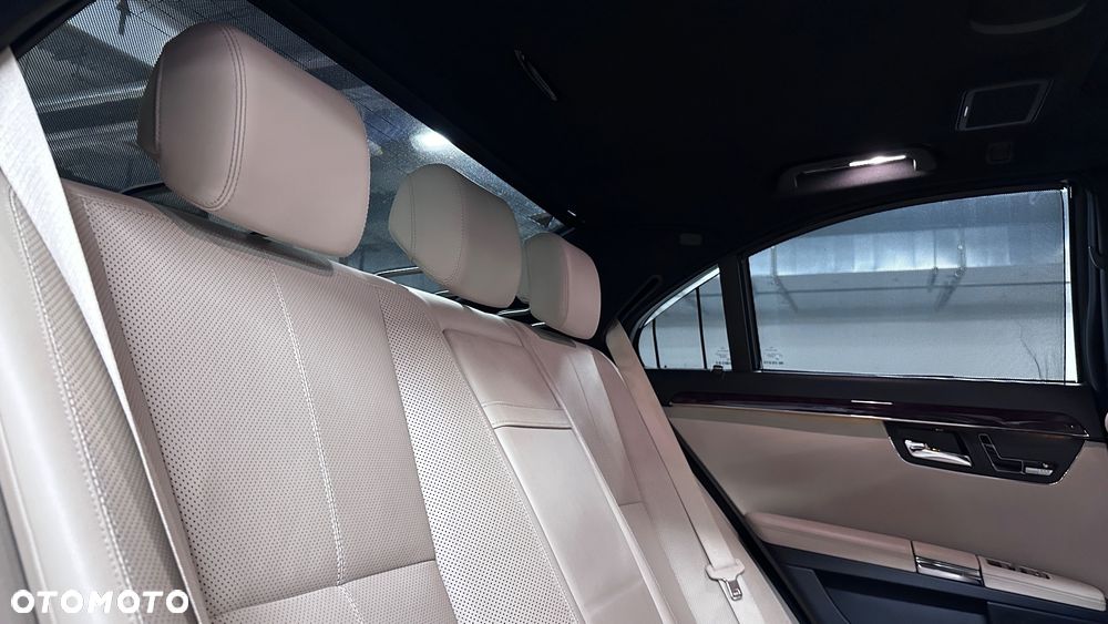 Mercedes-Benz Klasa S 500 7G-TRONIC - 16